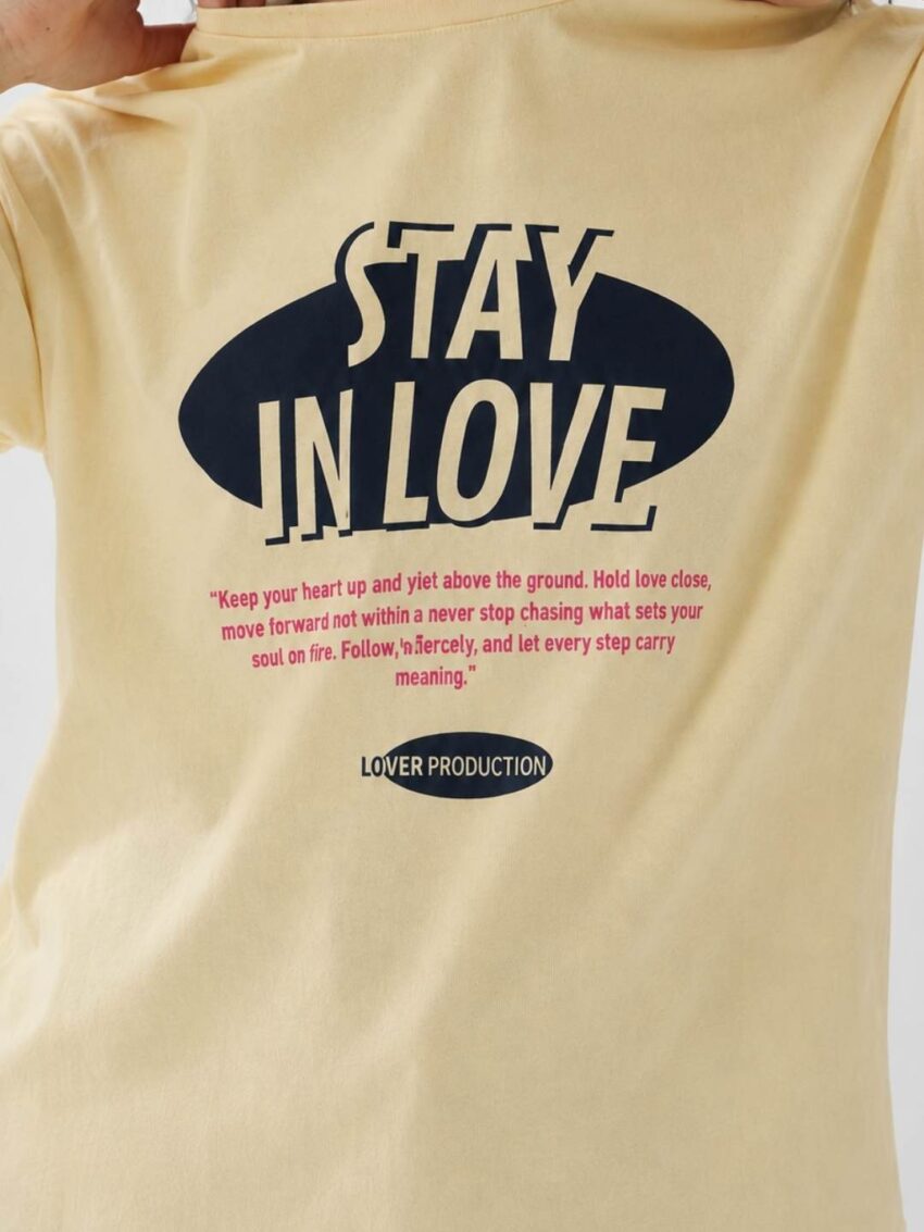 REMERA STAY SAND